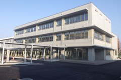半田高等学校附属中学校校舎電気工事